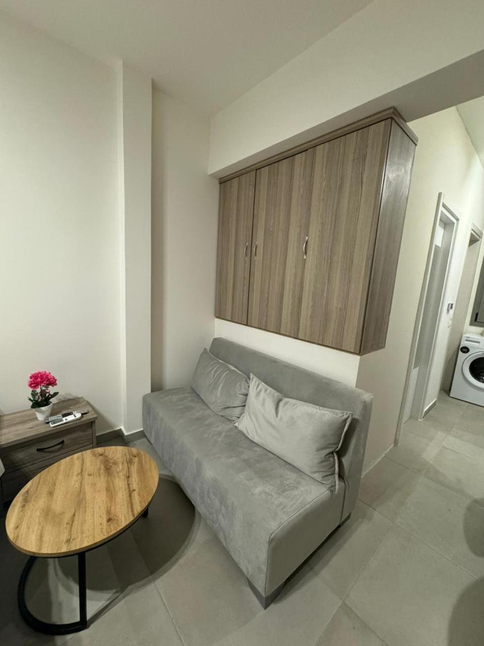 Cozy Near Concert Hall Apartment Athens