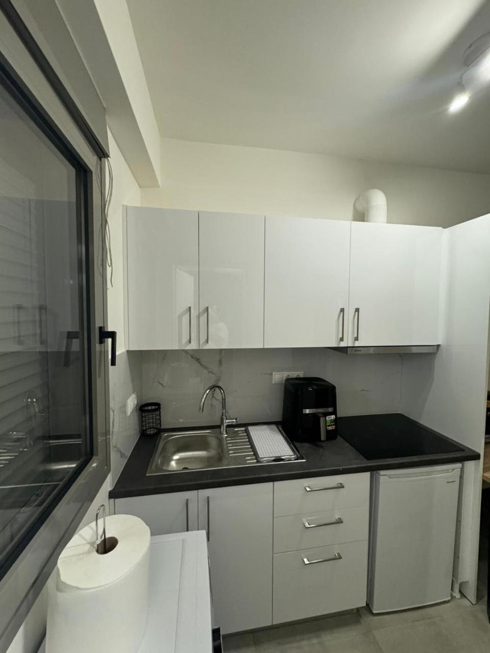 Cozy Near Concert Hall Atene